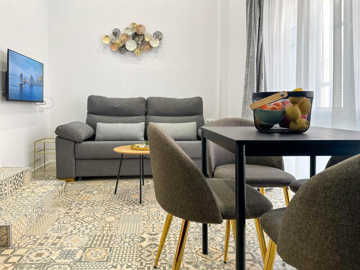 Capitan Rueda Apartments Alicante - Parking 10 Euros Per Day Dış mekan fotoğraf
